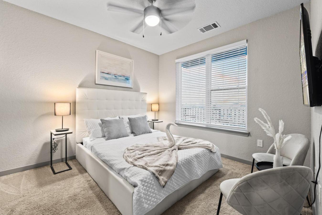 Apartamento Tropical Field 1 Bed In Downtown With Free Parking San Petersburgo Exterior foto